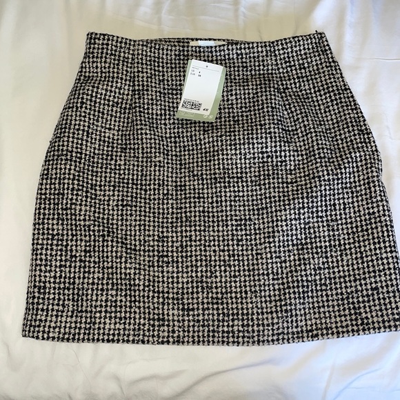 H & M skirt